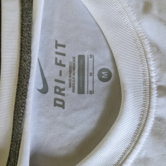 Nike Dry Fit Shirt - Picture 4 of 5